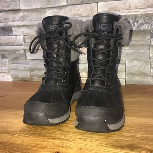 Ugg Adirondack boot III